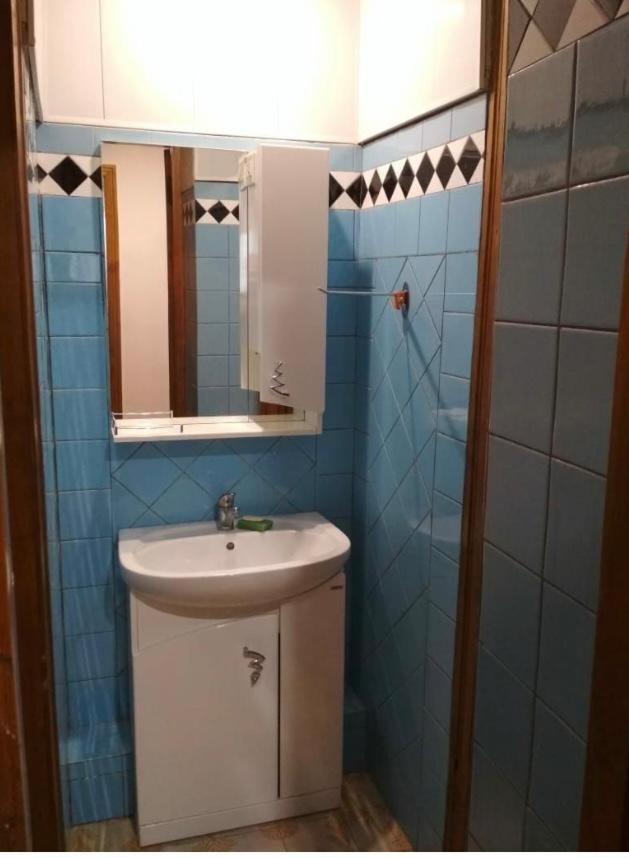 Улица Абазгаа Апартаменты Gagra Exterior photo